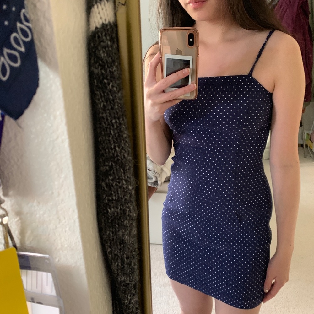 Straight neck polka dot dress